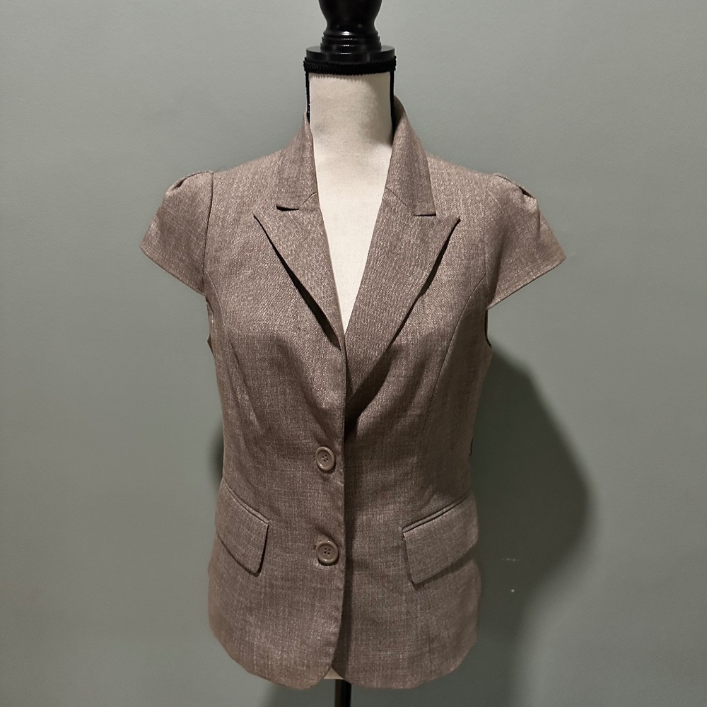 The Limited Short Sleeve Blazer